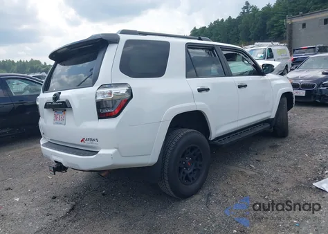 2021 Toyota 4Runner Venture Special Edition z USA, uszkodzony, nr VIN JTEHU5JR5M5940669